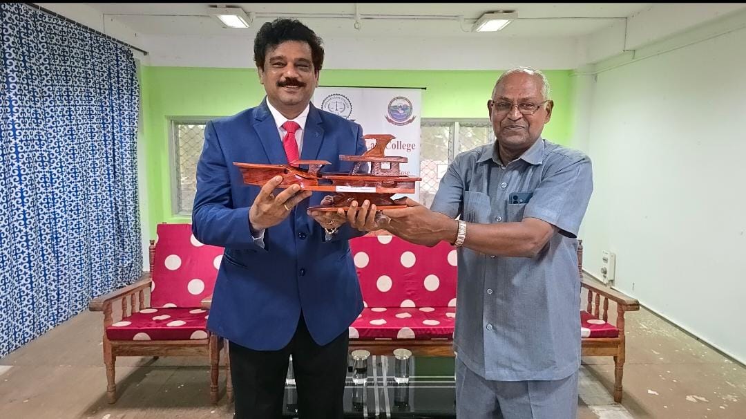 Prof Santa Kumar VC GNLU Ahmadabad visits ALC